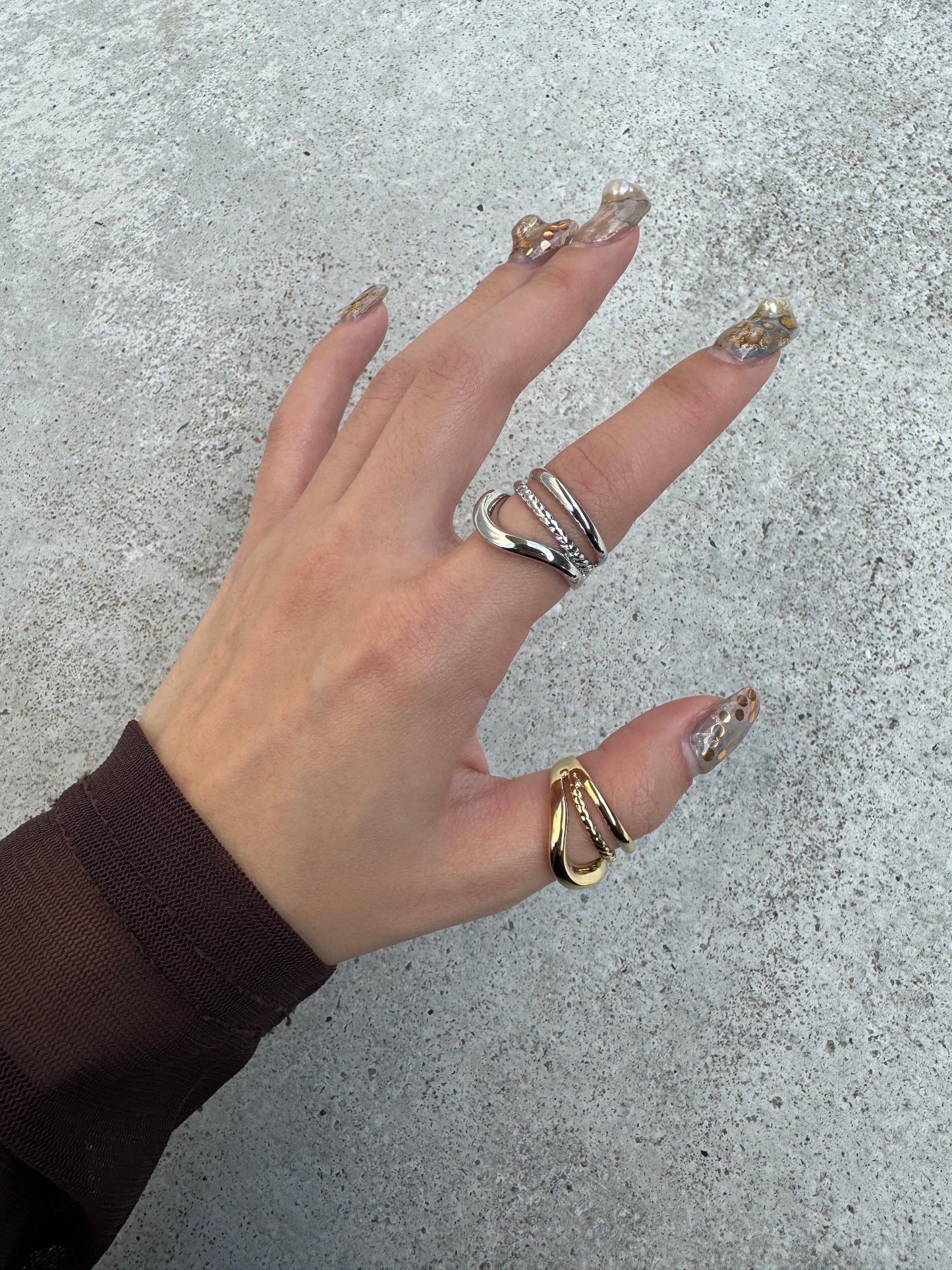 Must have!點點小山丘RING