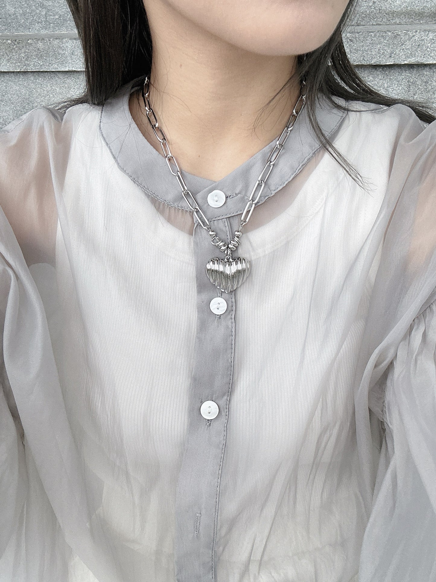 直壓間紋心形頸鏈~