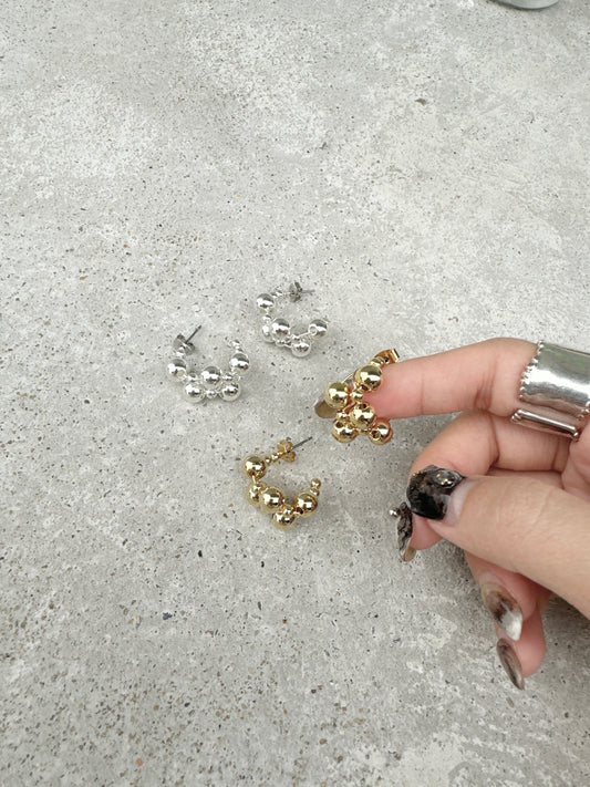 基本必買款~大小拼波波彎耳環(SLIVER )