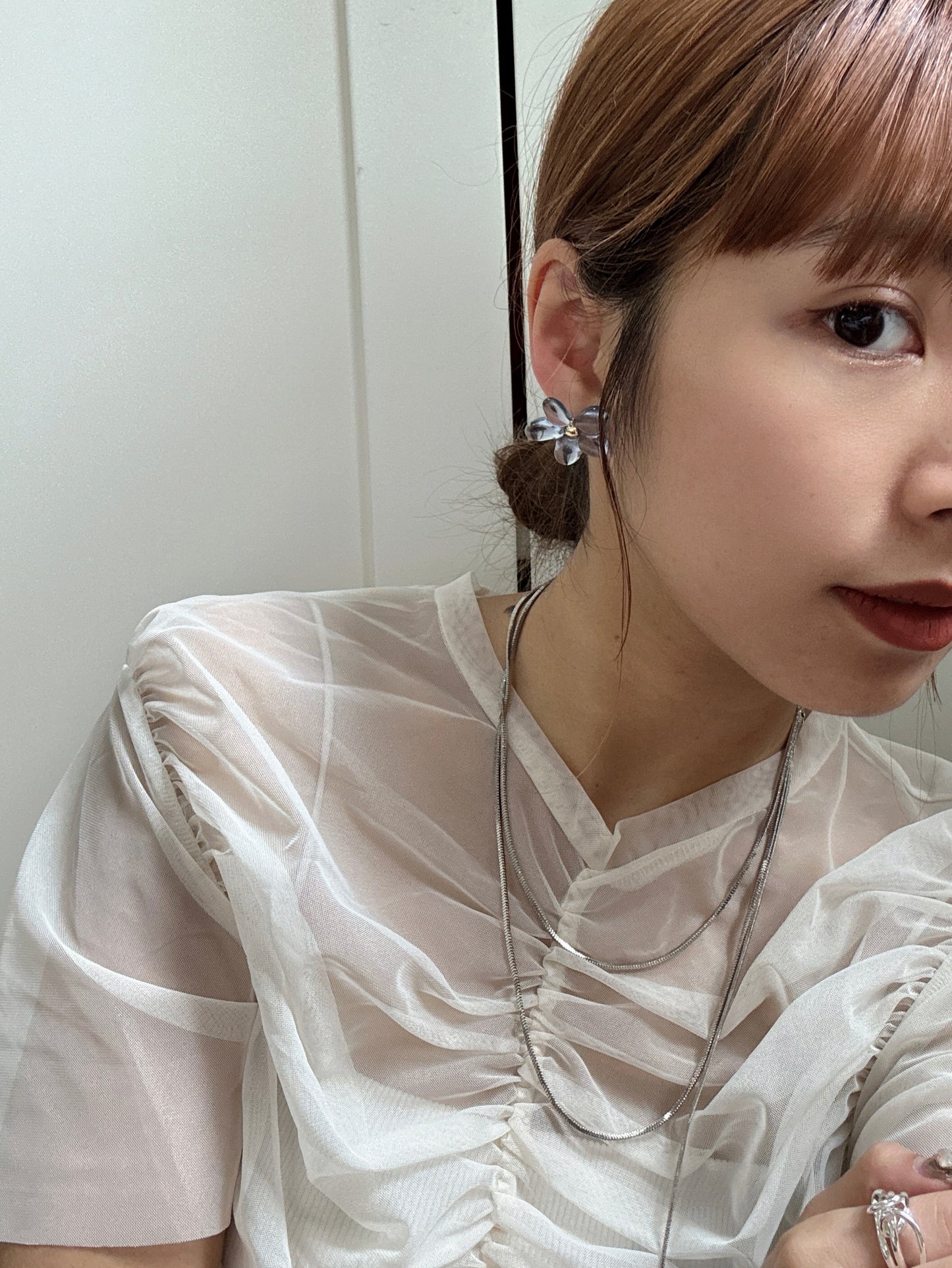 必買~透明感日系小花耳環