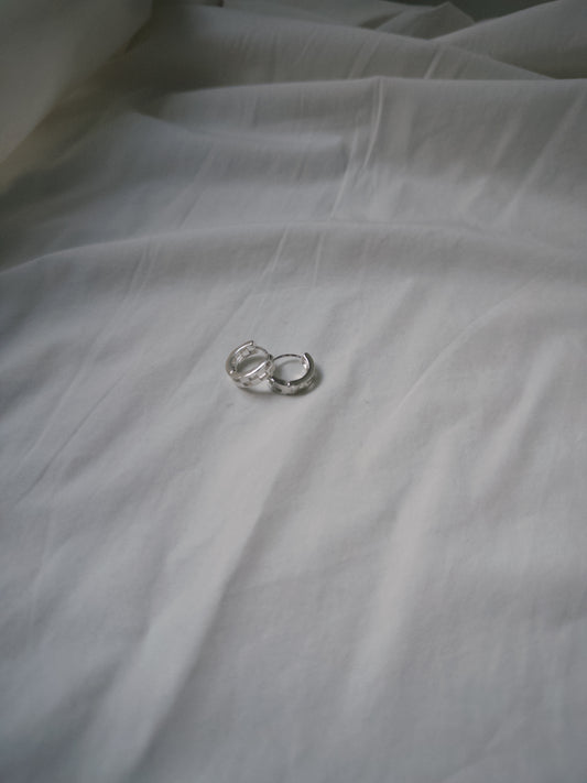 低調格格小耳環