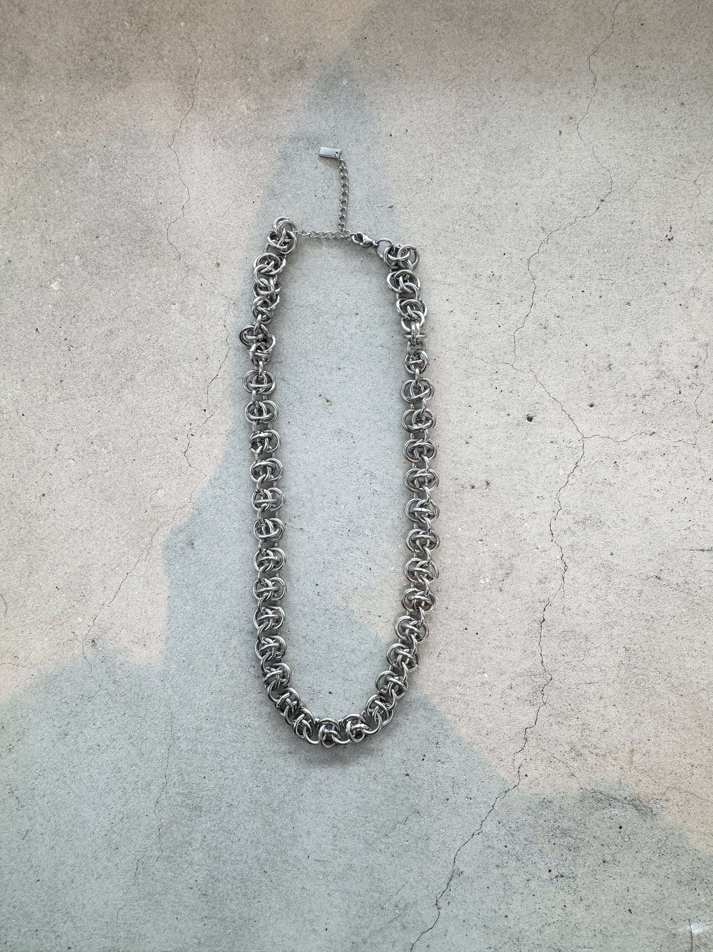 中性款!球形圓扣扣粗頸鏈