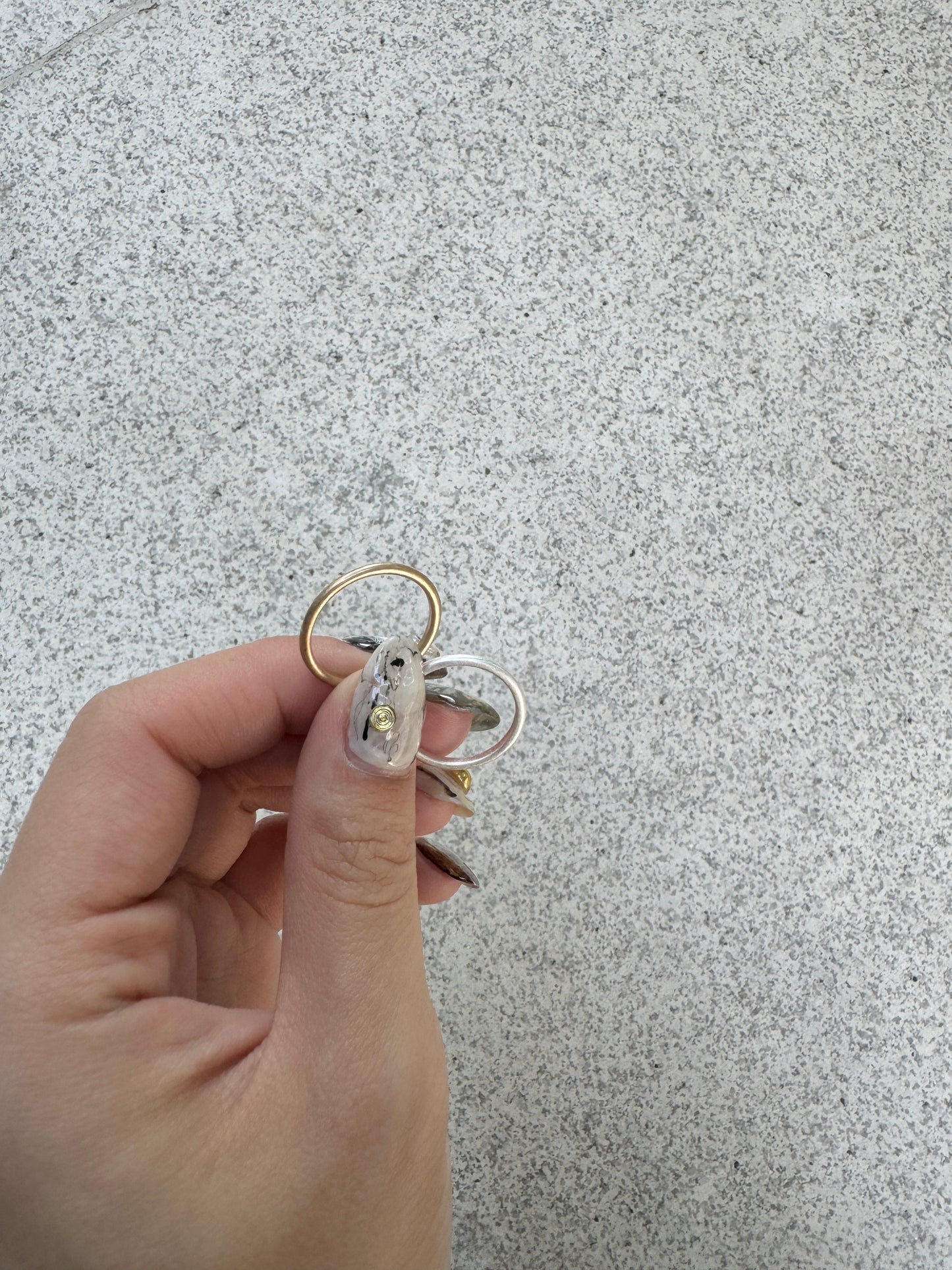 手指幼女生可入手~!霧面幼圈RING