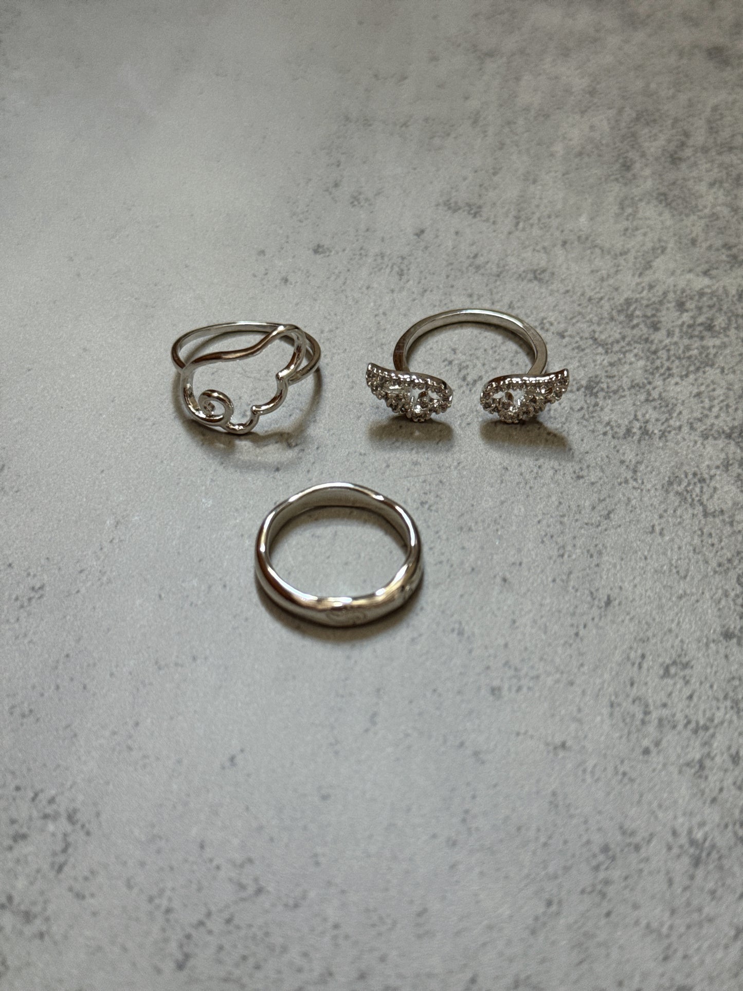 單翼幼線條RING