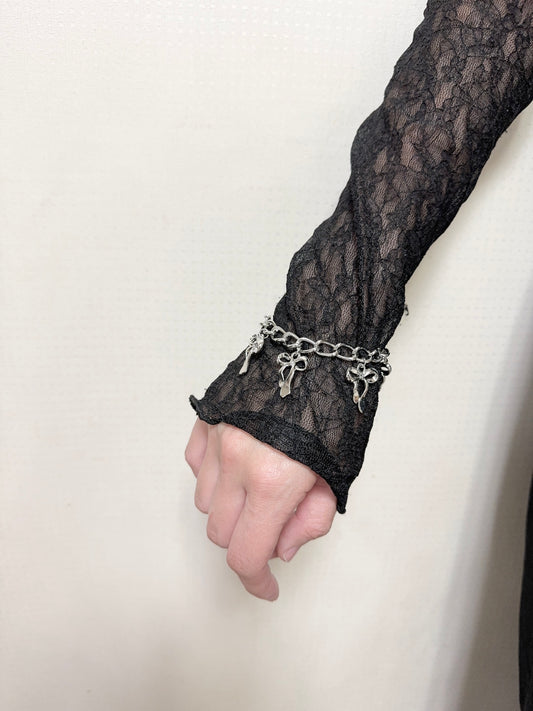 千挑萬選的蝴蝶結手鏈