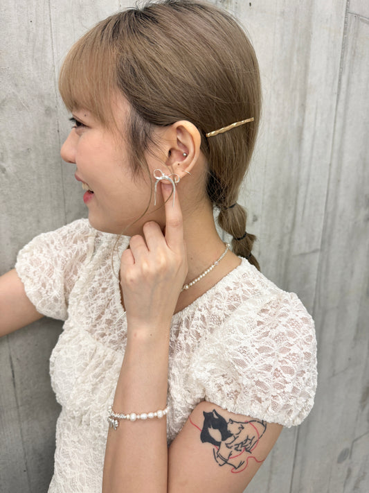 光澤感幼條蝴蝶結耳環
