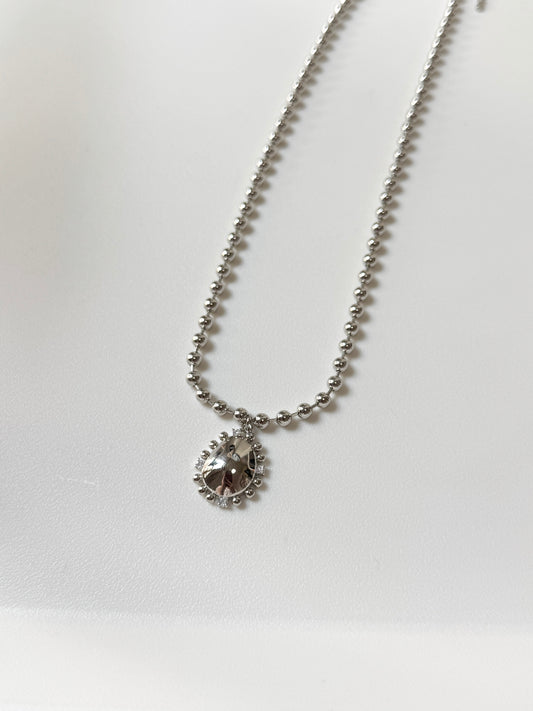 寶石形珠珠頸鏈