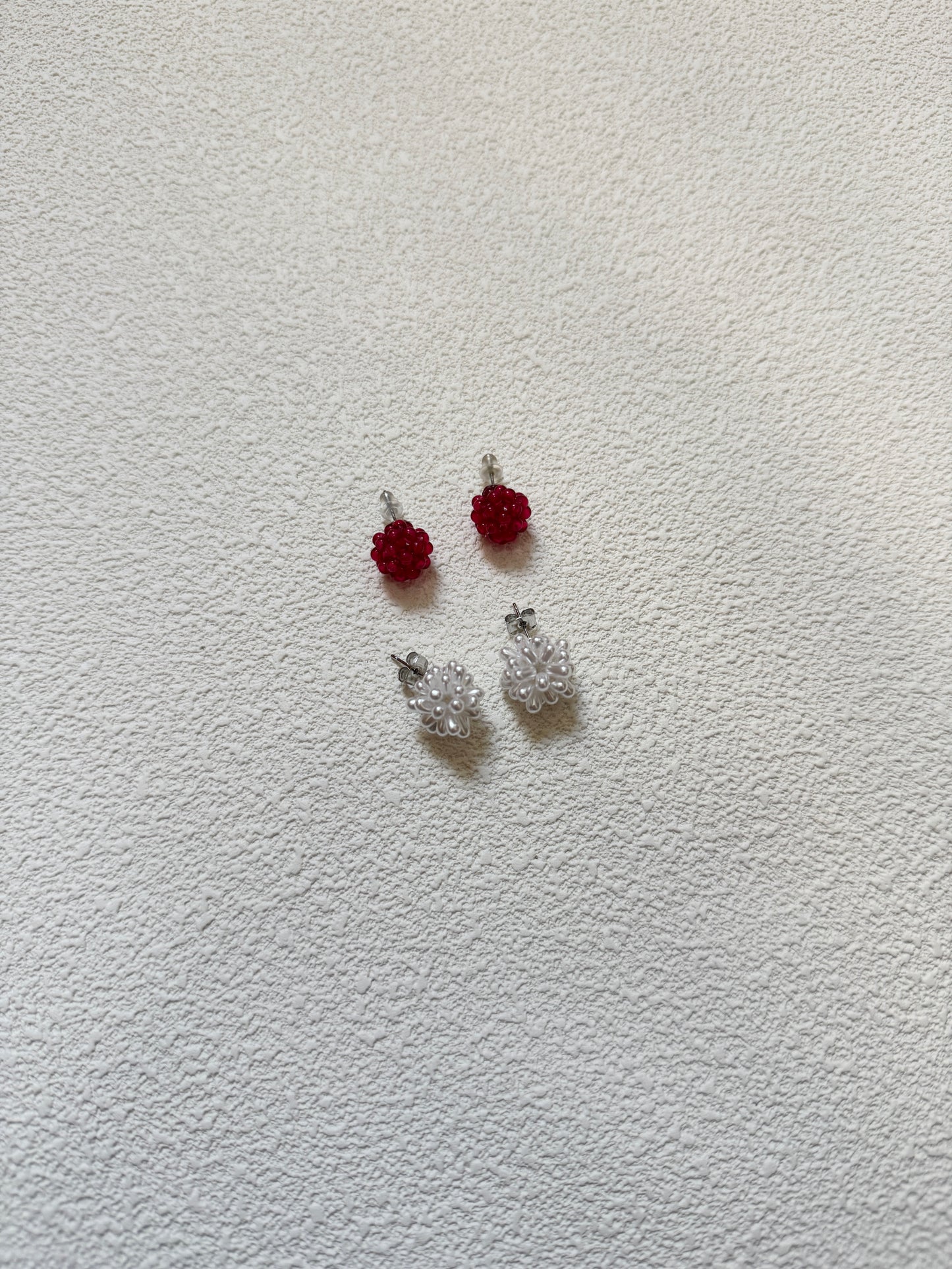 Mini小花球珠珠耳環
