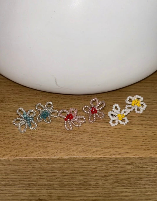 四月珠珠系列~撞色花朵耳環