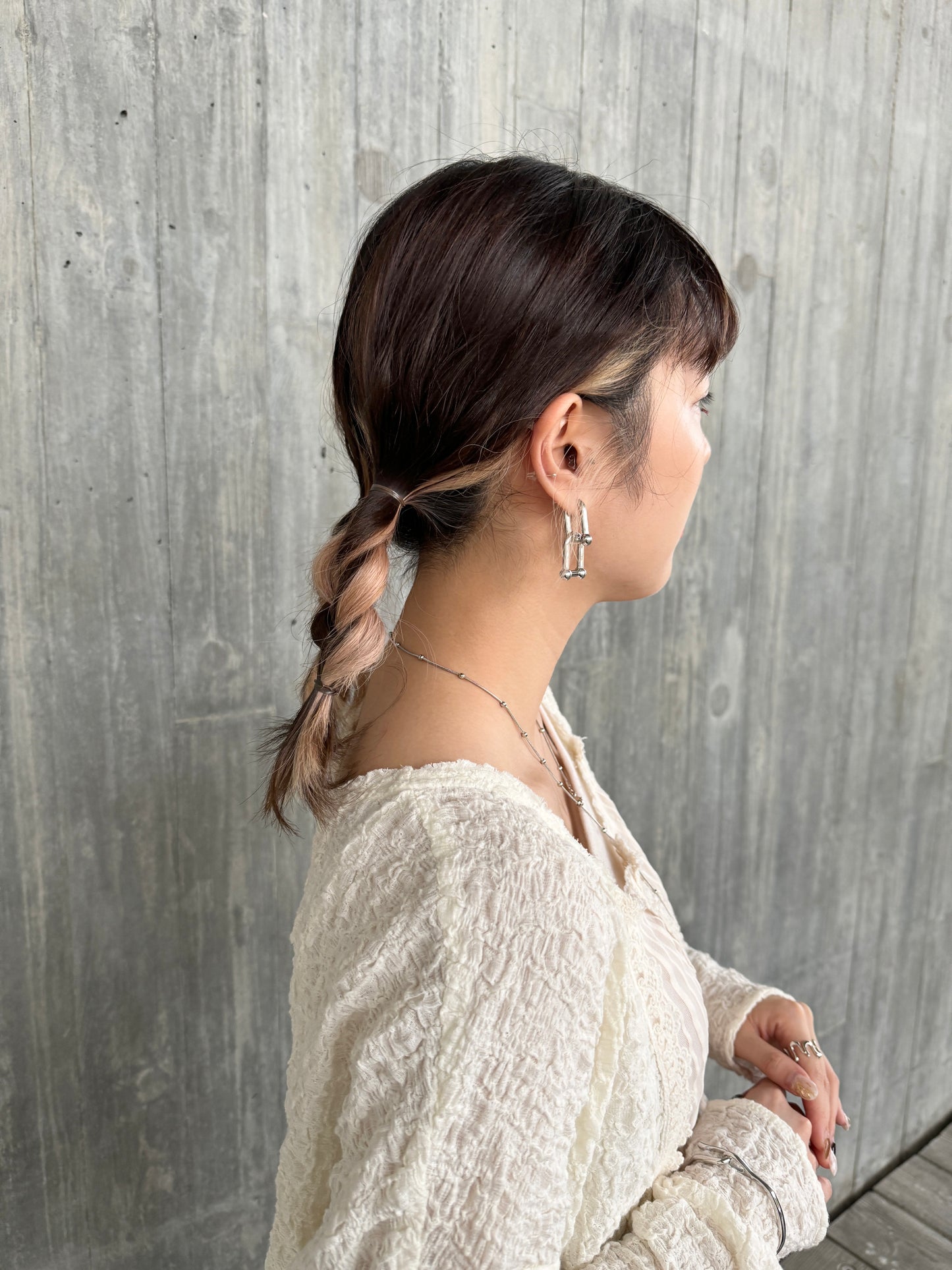 型一點的扣扣耳環