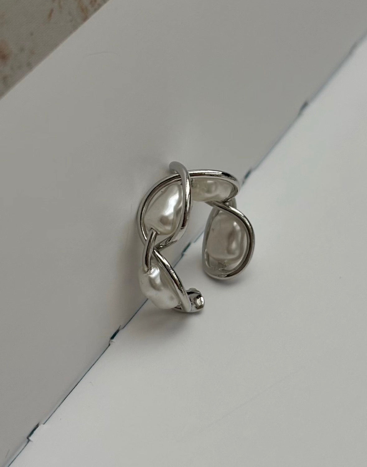 氣質感大珍珠EAR CUFF