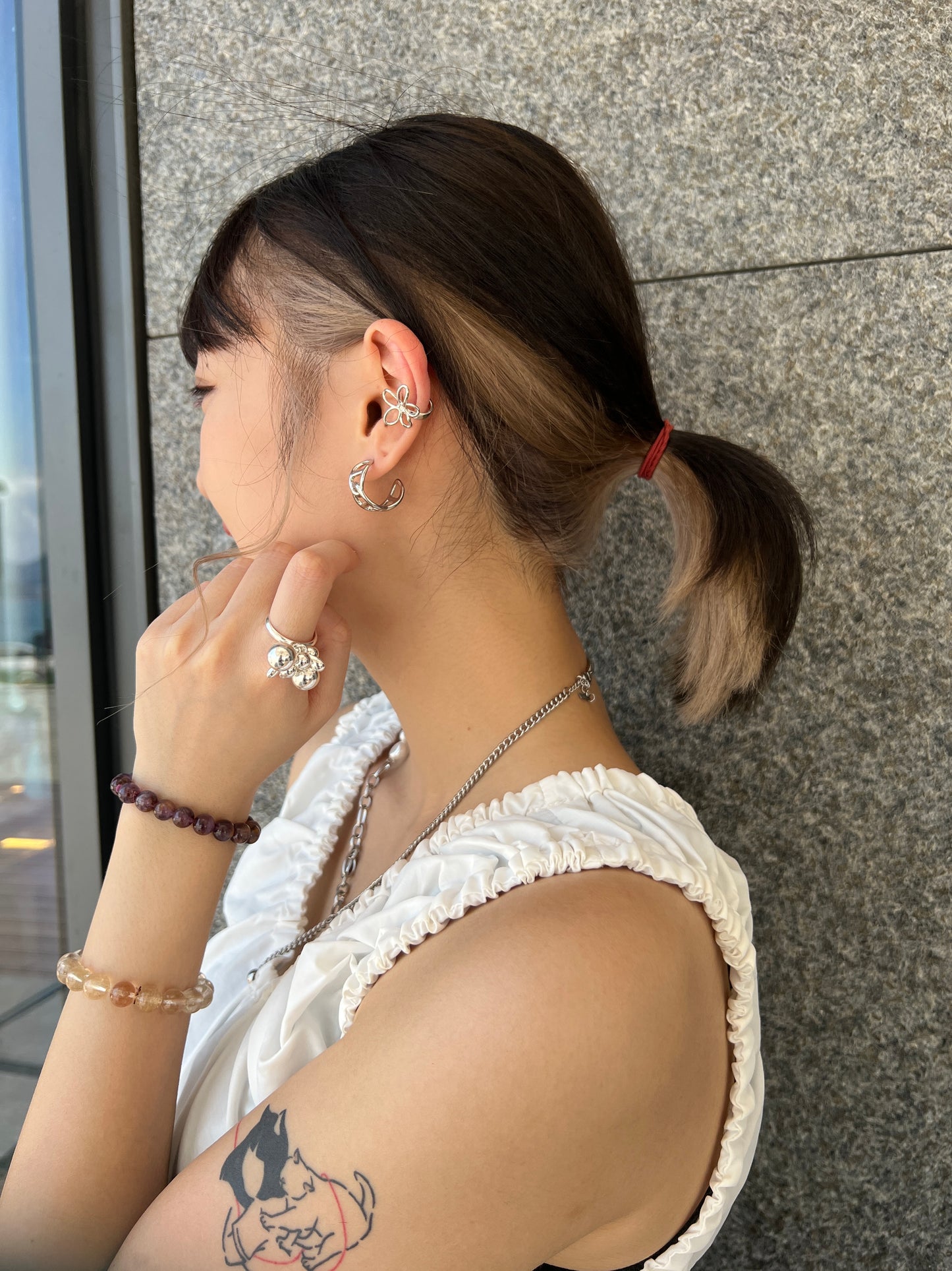 沒有閃石款🌸 花花EARCUFF
