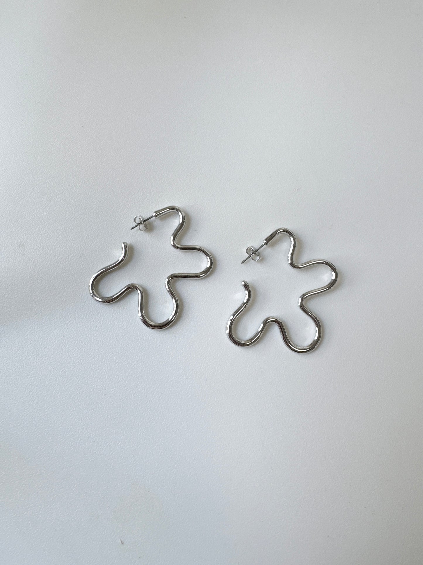 花花線條形耳環