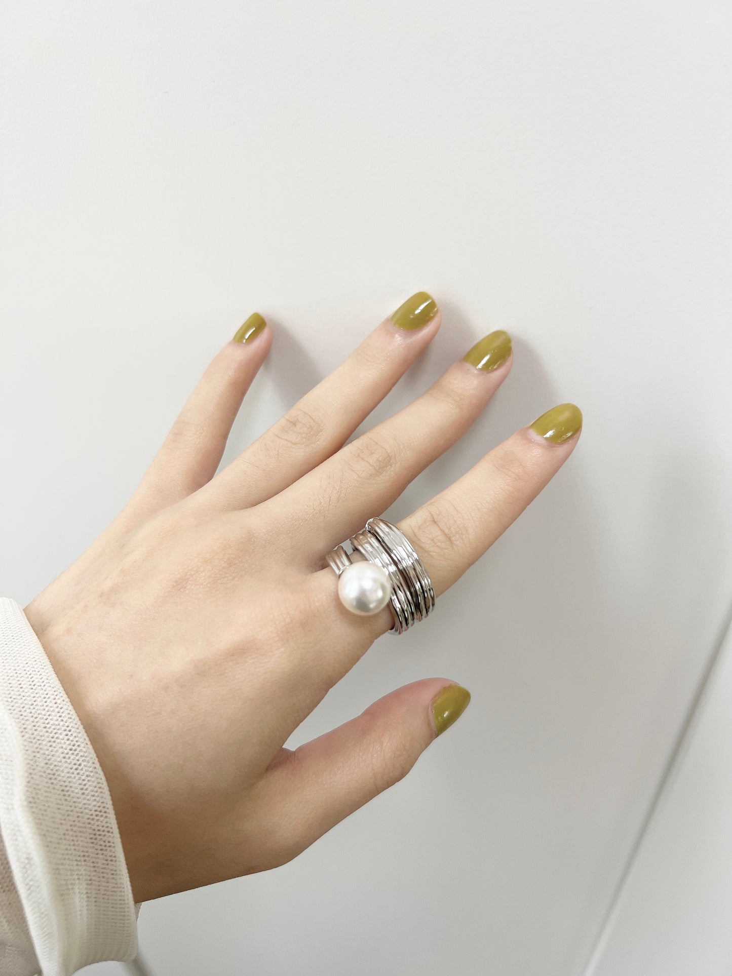 一層一層的珍珠粗RING