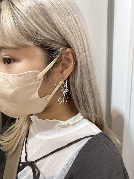 超美大花花耳環