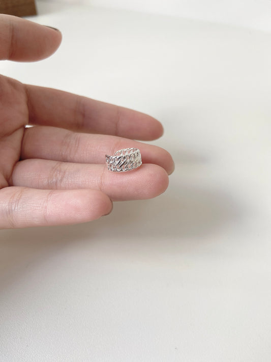 Basic 扣扣紋EAR CUFF