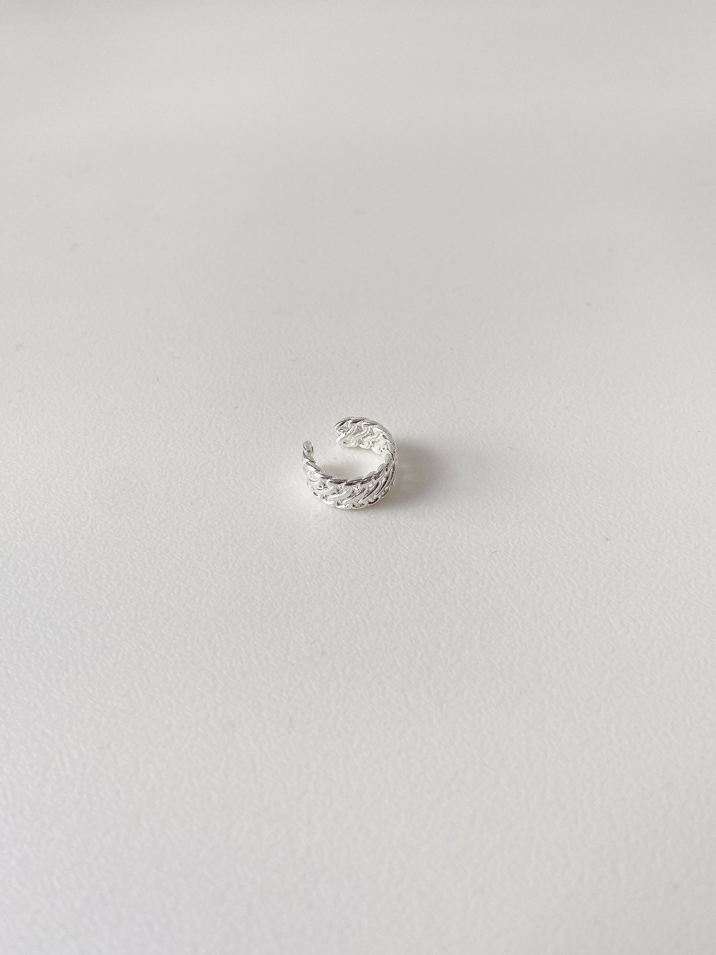 Basic 扣扣紋EAR CUFF