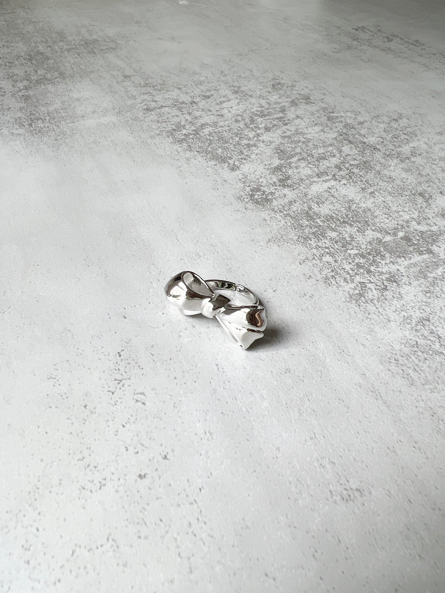 立體蝴蝶結戒指