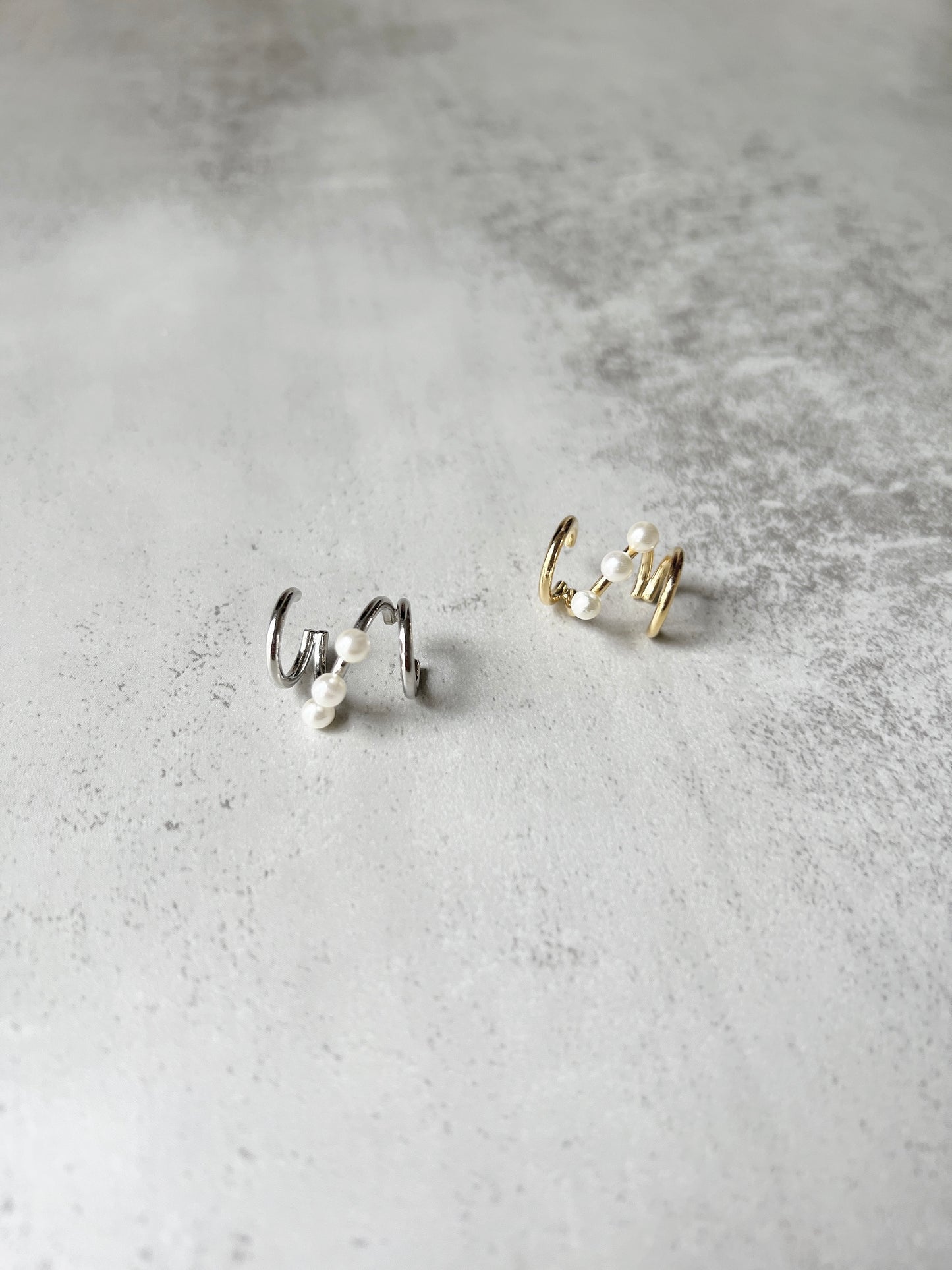 三層珍珠轉圈圈EAR CUFF