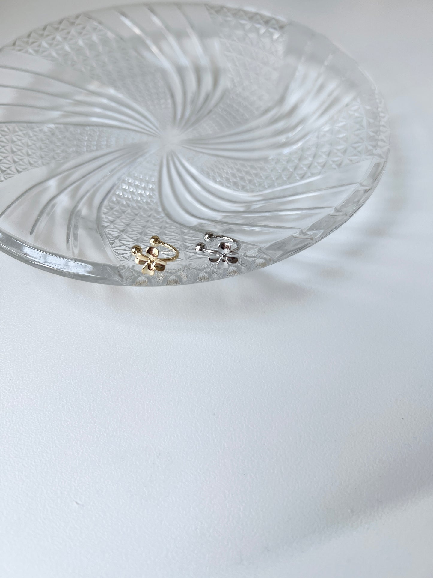 迷你小花EAR CUFF