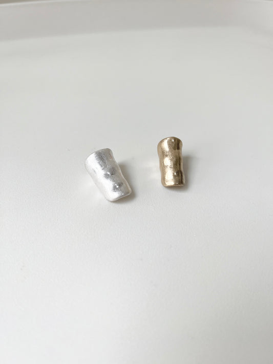 簡約霧面壓紋長EAR CUFF