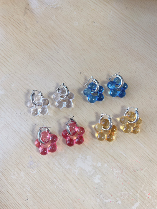 4色入 透明玻璃感花花耳環