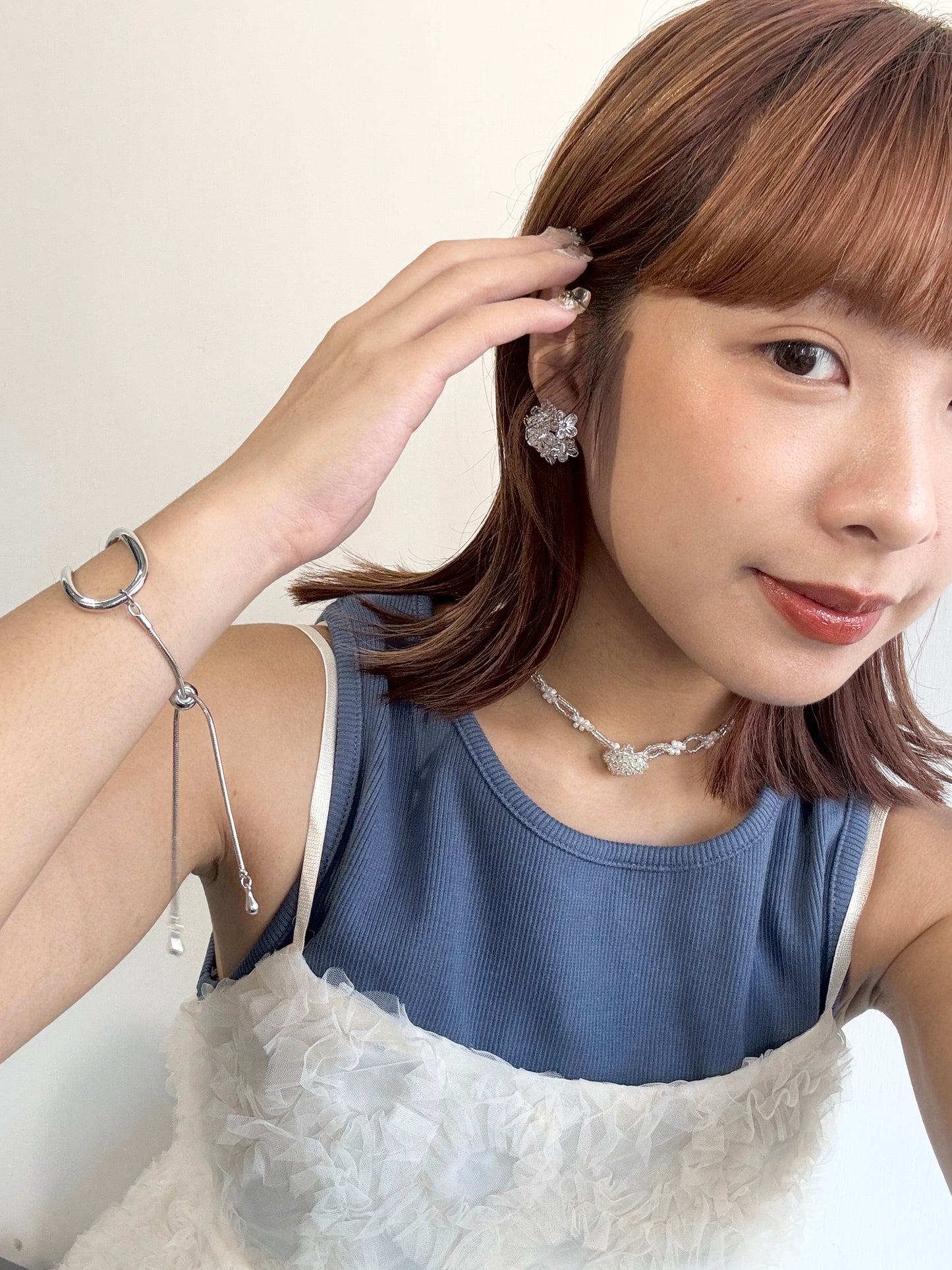 織珠仔花花頸鏈！