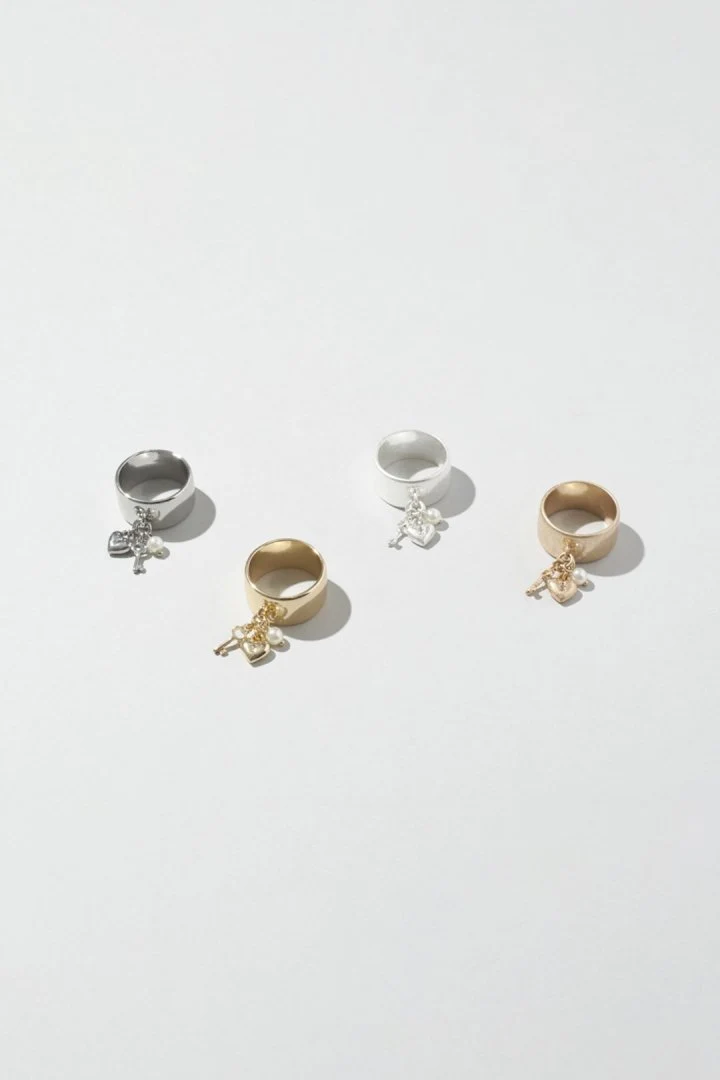 JP代購 心心吊飾RING R01