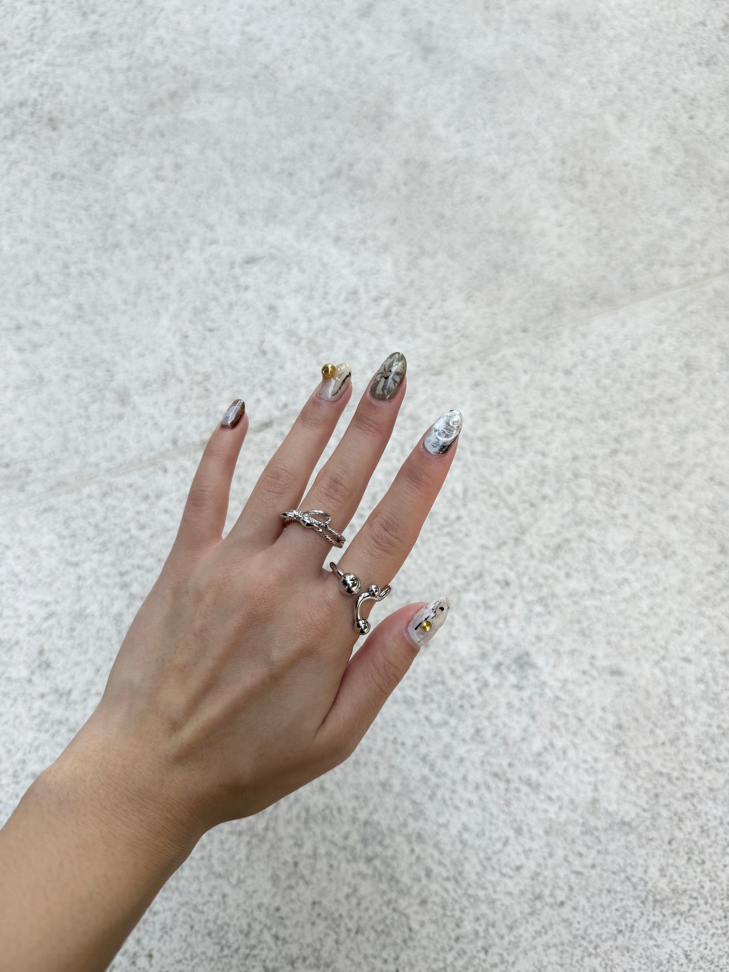 搞怪線條點點RING