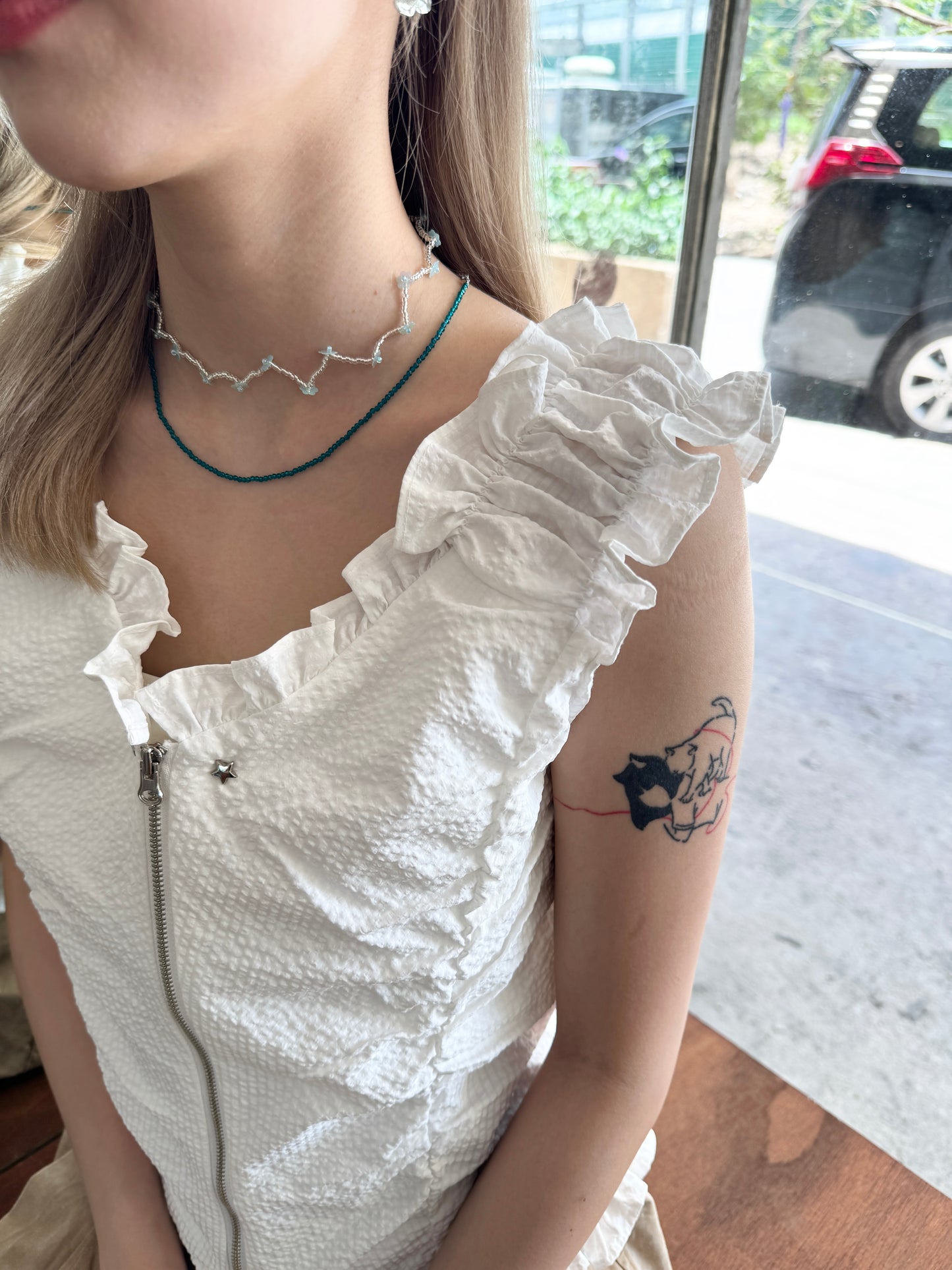 多色入！巨百撘細亮珠幼頸鏈