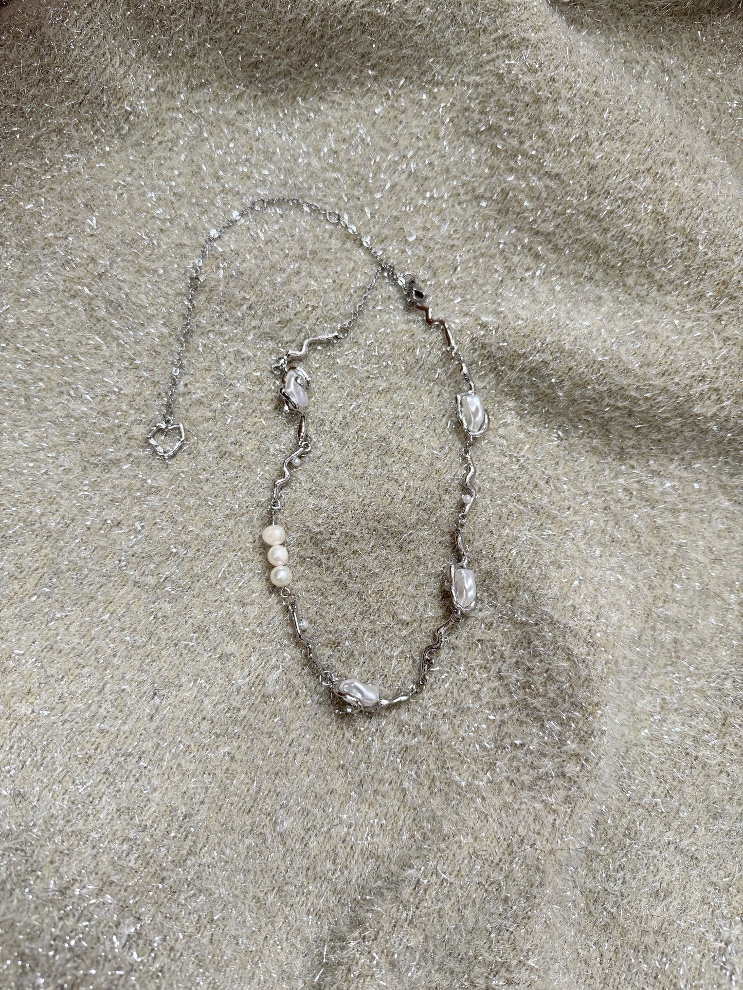 日系感珍珠扭扭頸鏈