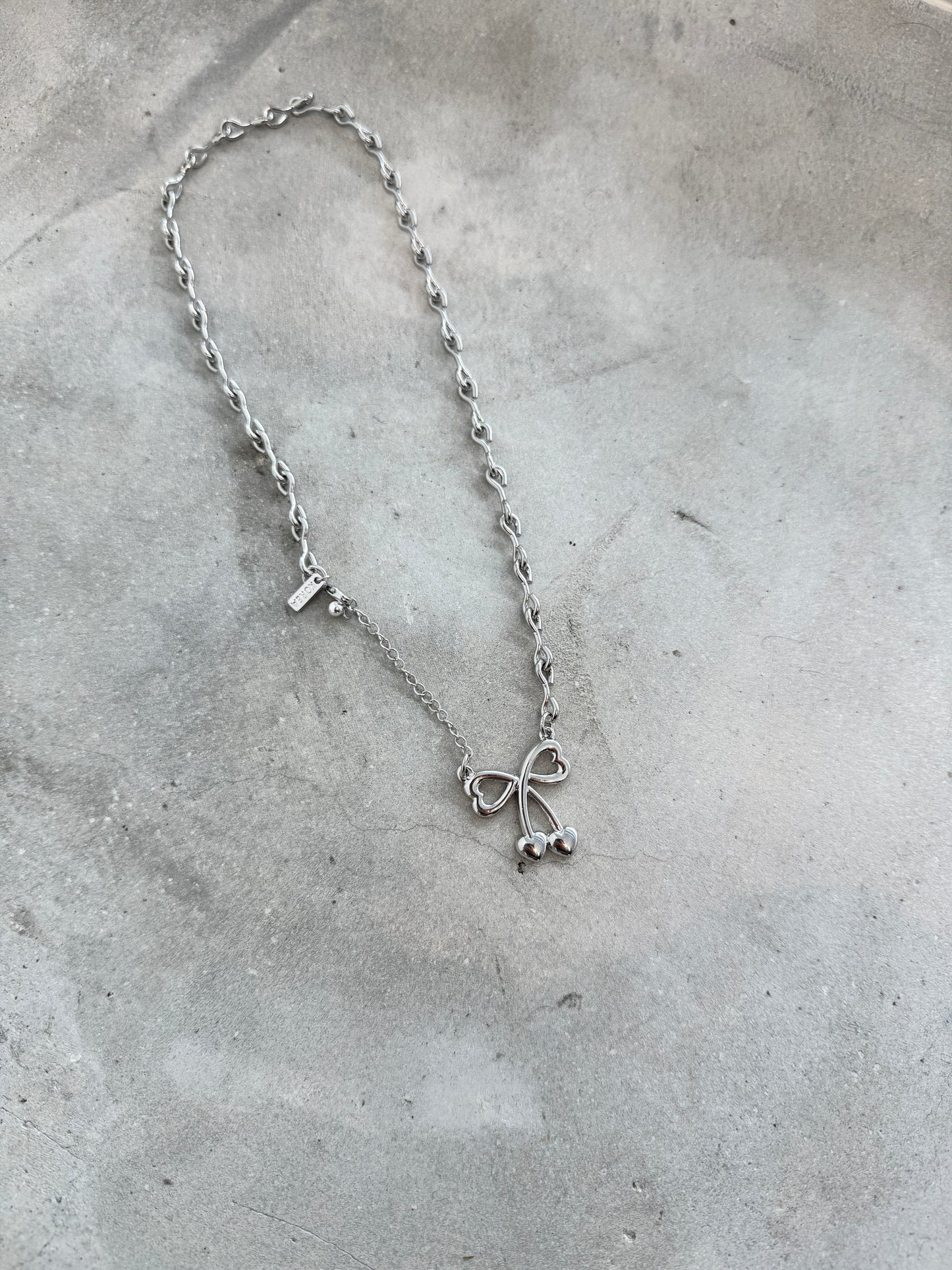 可愛心形蝴蝶結扣扣頸鏈