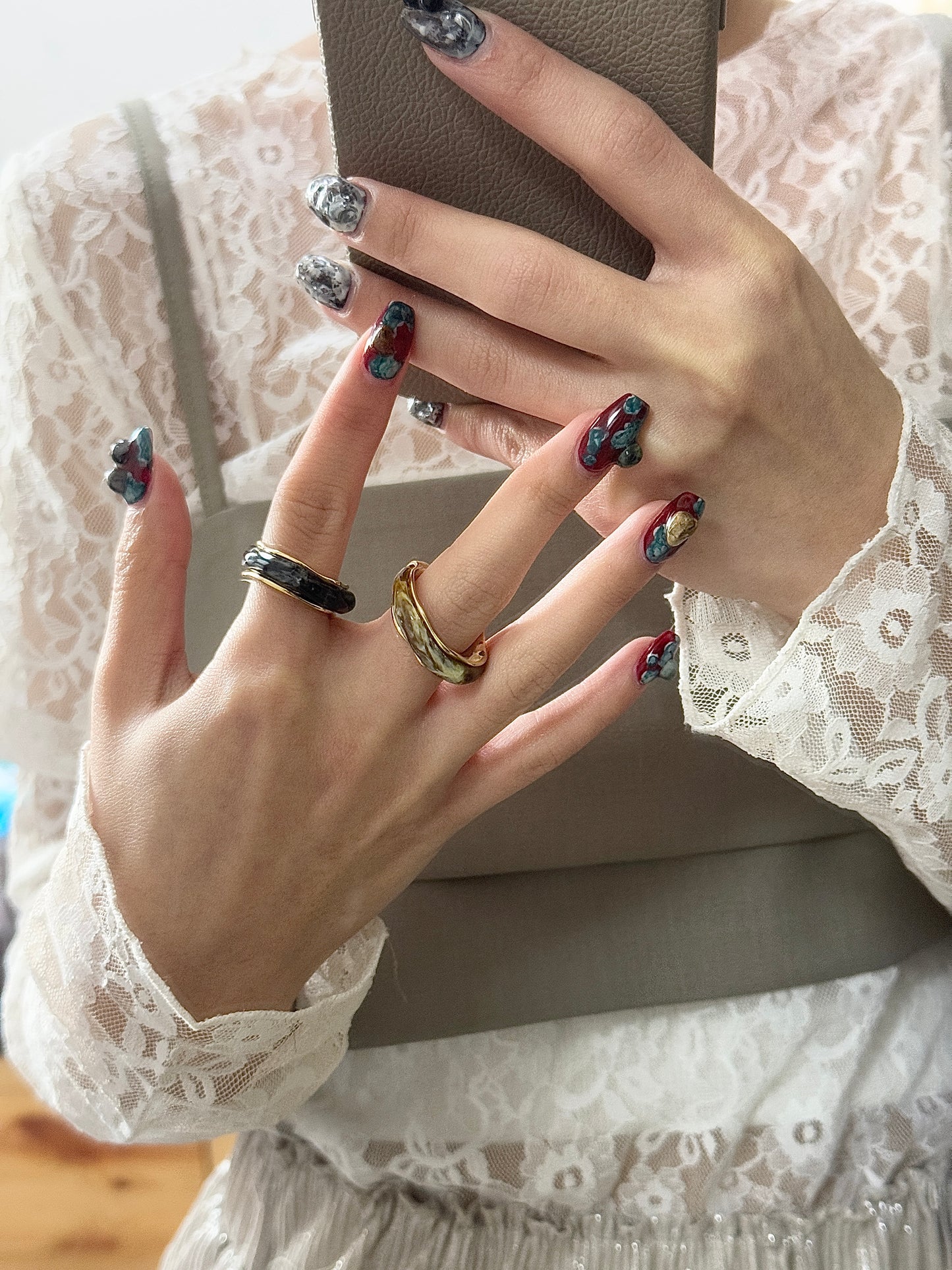 Vintage 暈染金邊RING