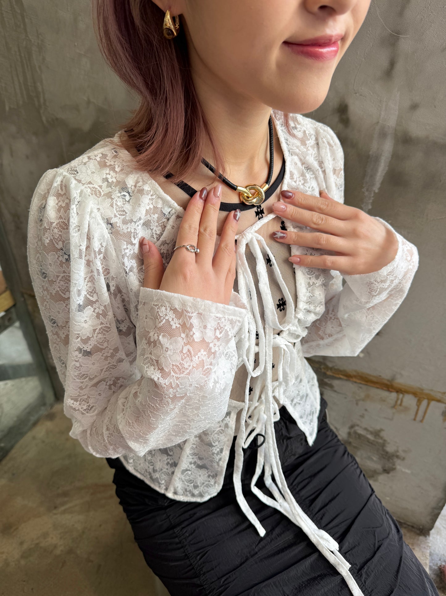 金屬感打圈皮革頸鏈
