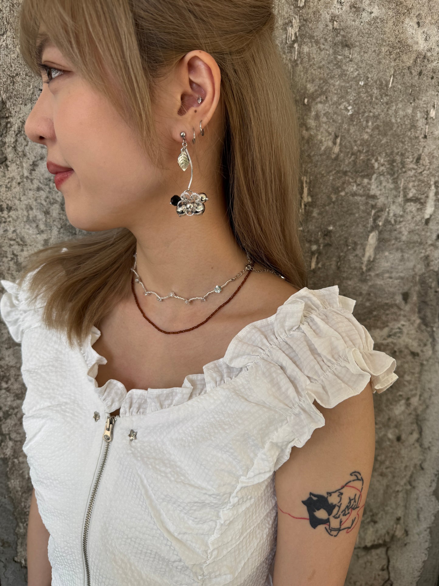 透明感花花ballball耳環