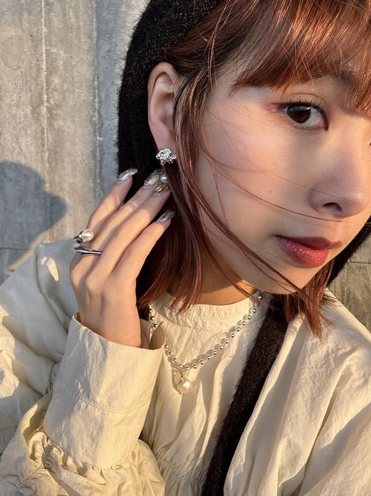 日常款～小巧小花花耳環￼￼