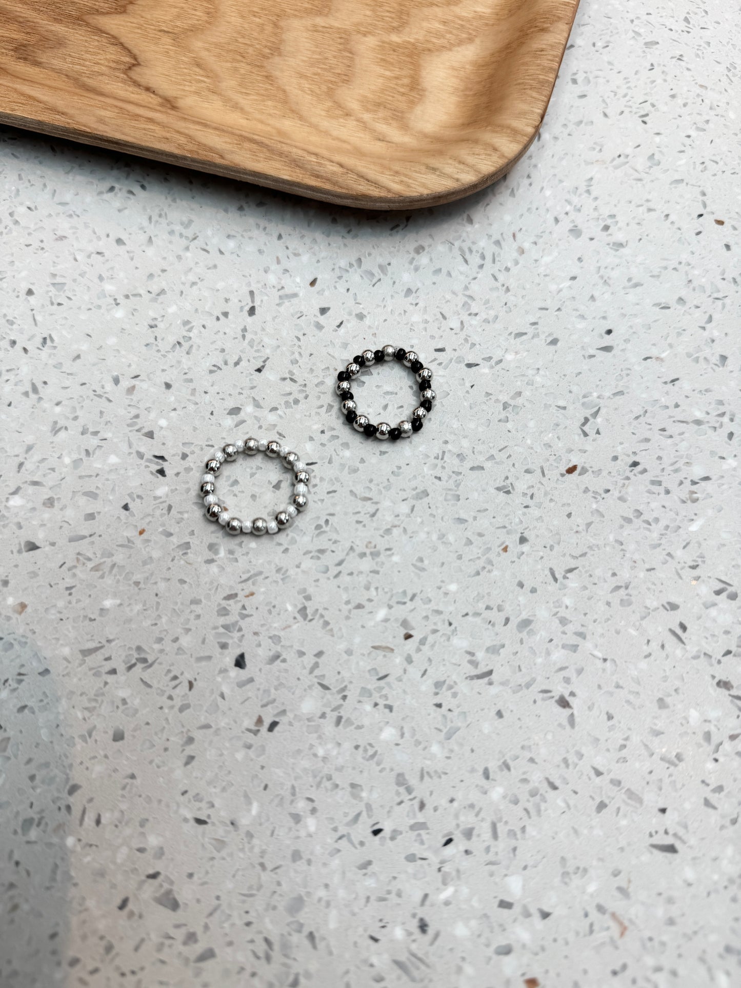 百撘撞色珠珠RING