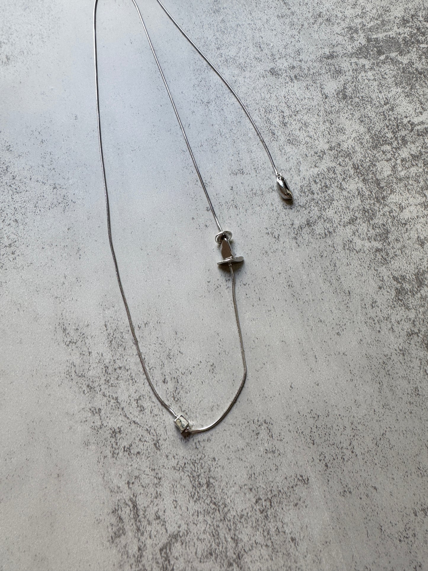 MUST HAVE ! 可調簡約不規則珠珠頸鏈