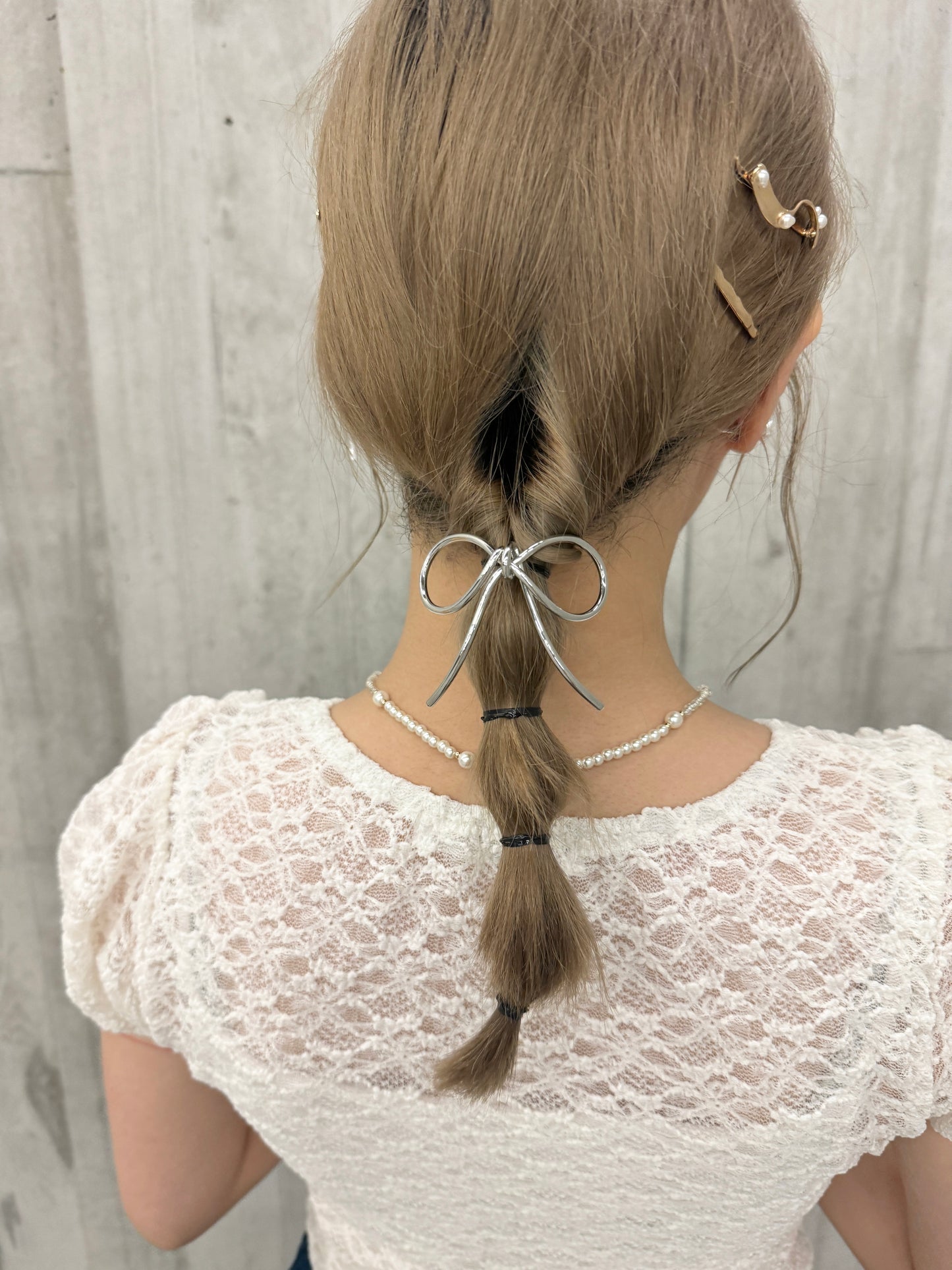 必入手蝴蝶結髮插