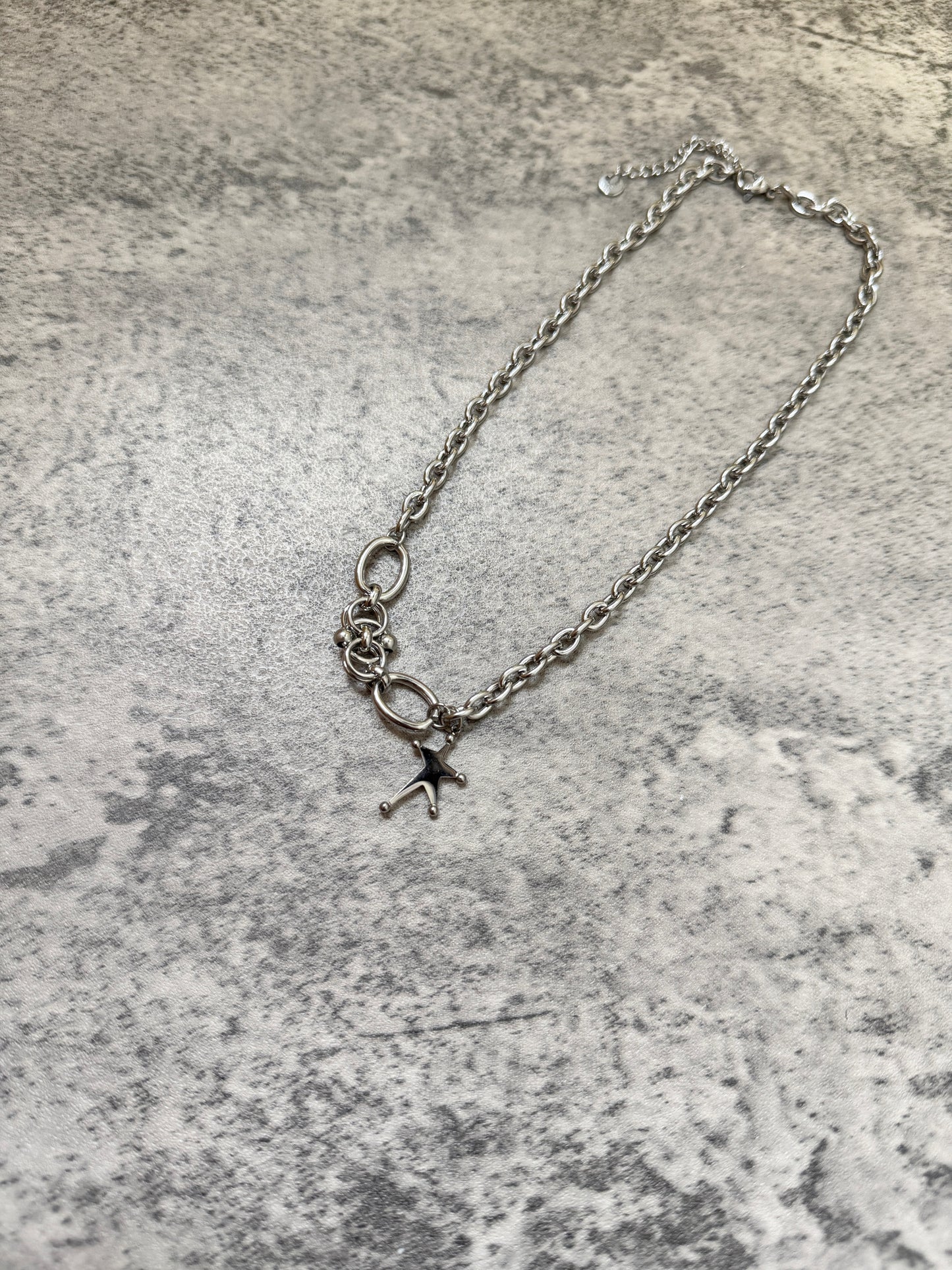 特別扣星形點點頸鏈