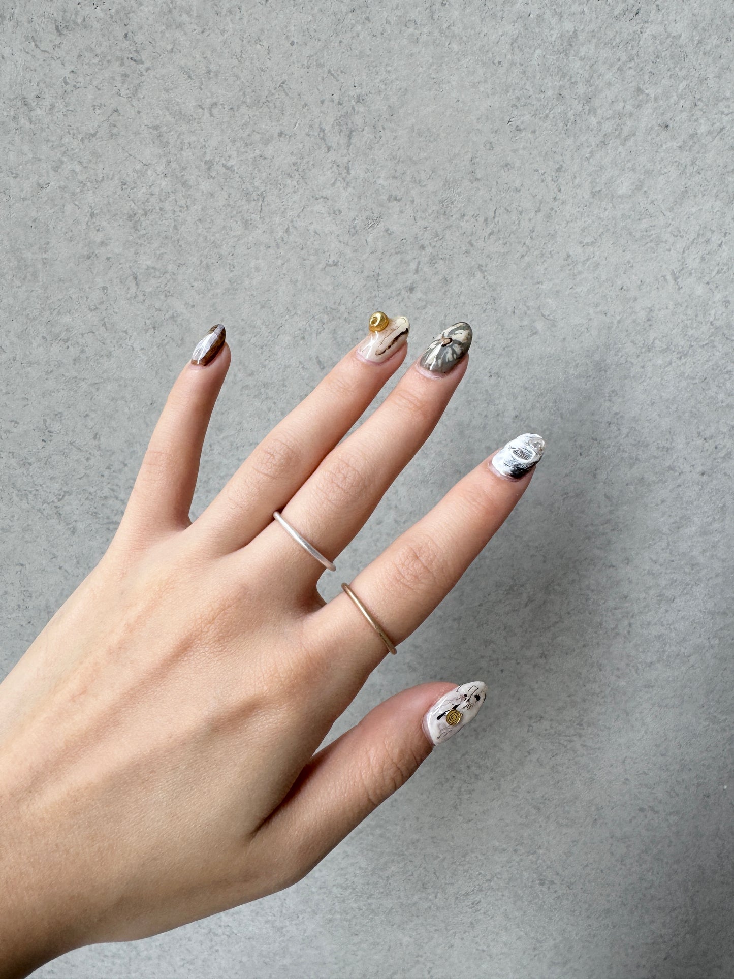 手指幼女生可入手～！霧面幼圈RING