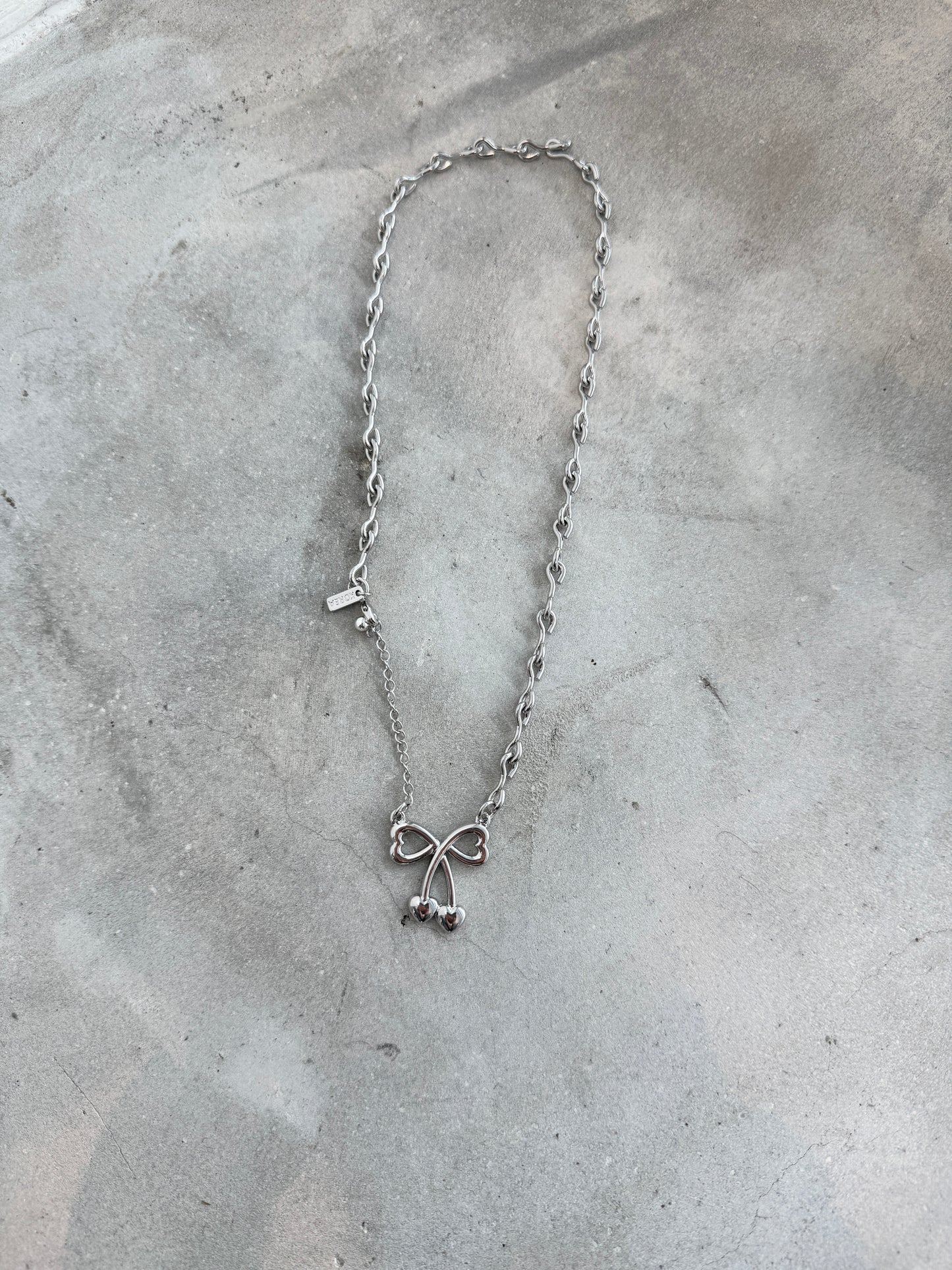 可愛心形蝴蝶結扣扣頸鏈