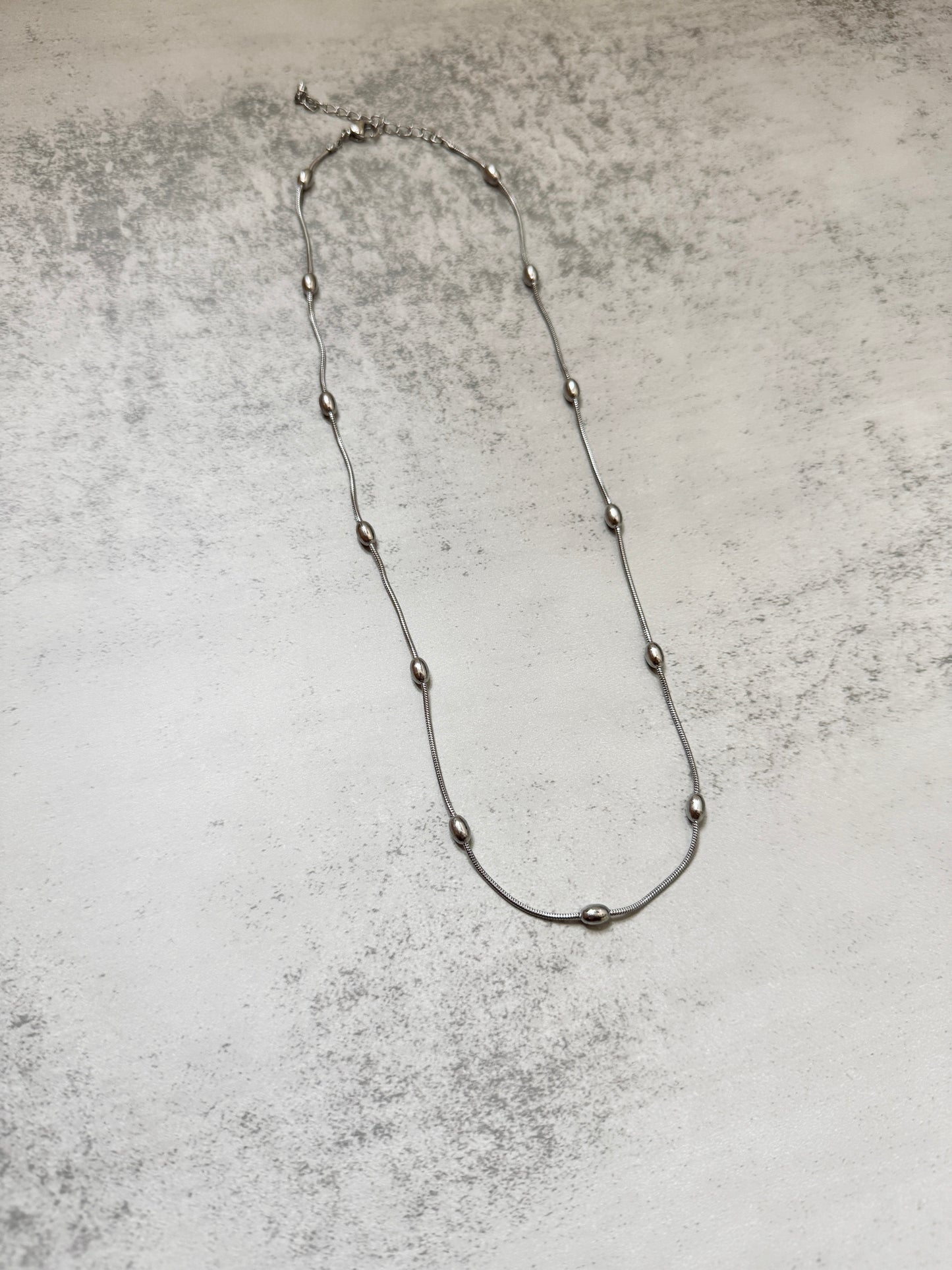 優惠入手款～橢圓珠珠幼頸鏈