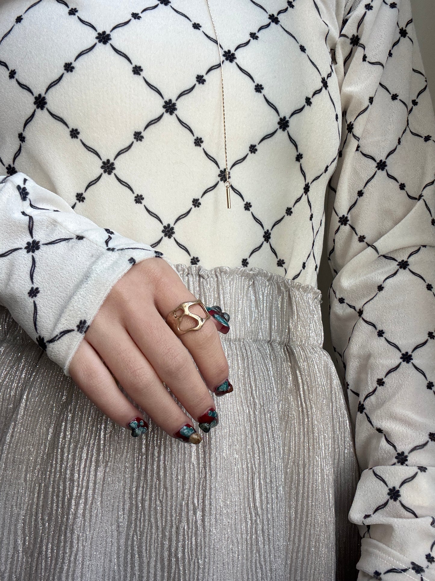 霧面不規則洞洞RING