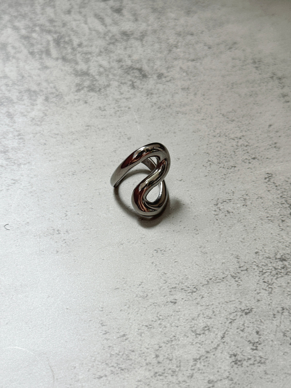 粗框S形RING