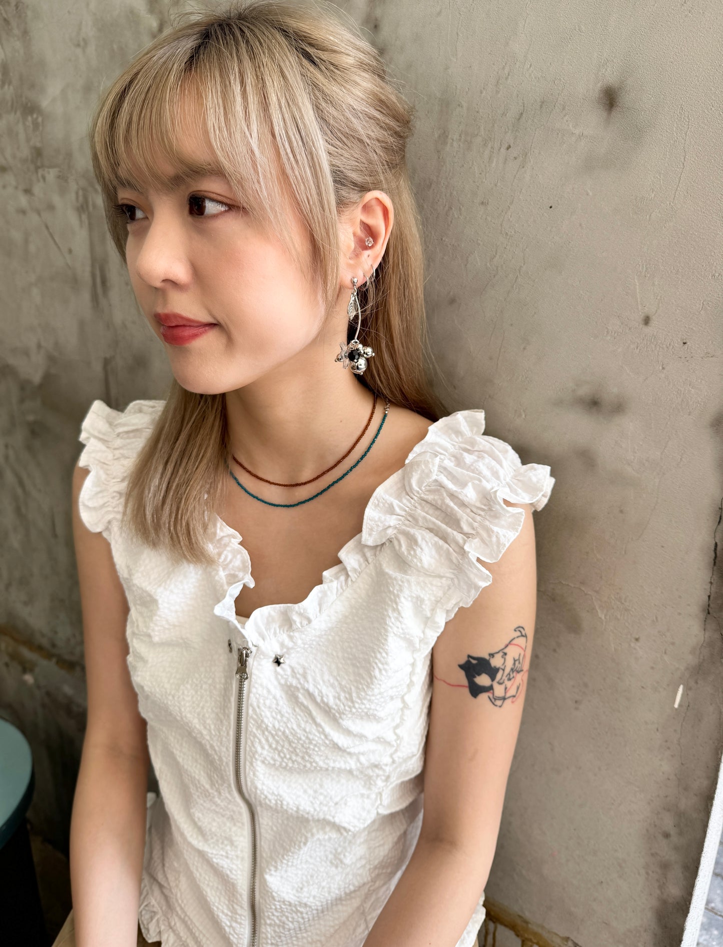 透明感花花ballball耳環