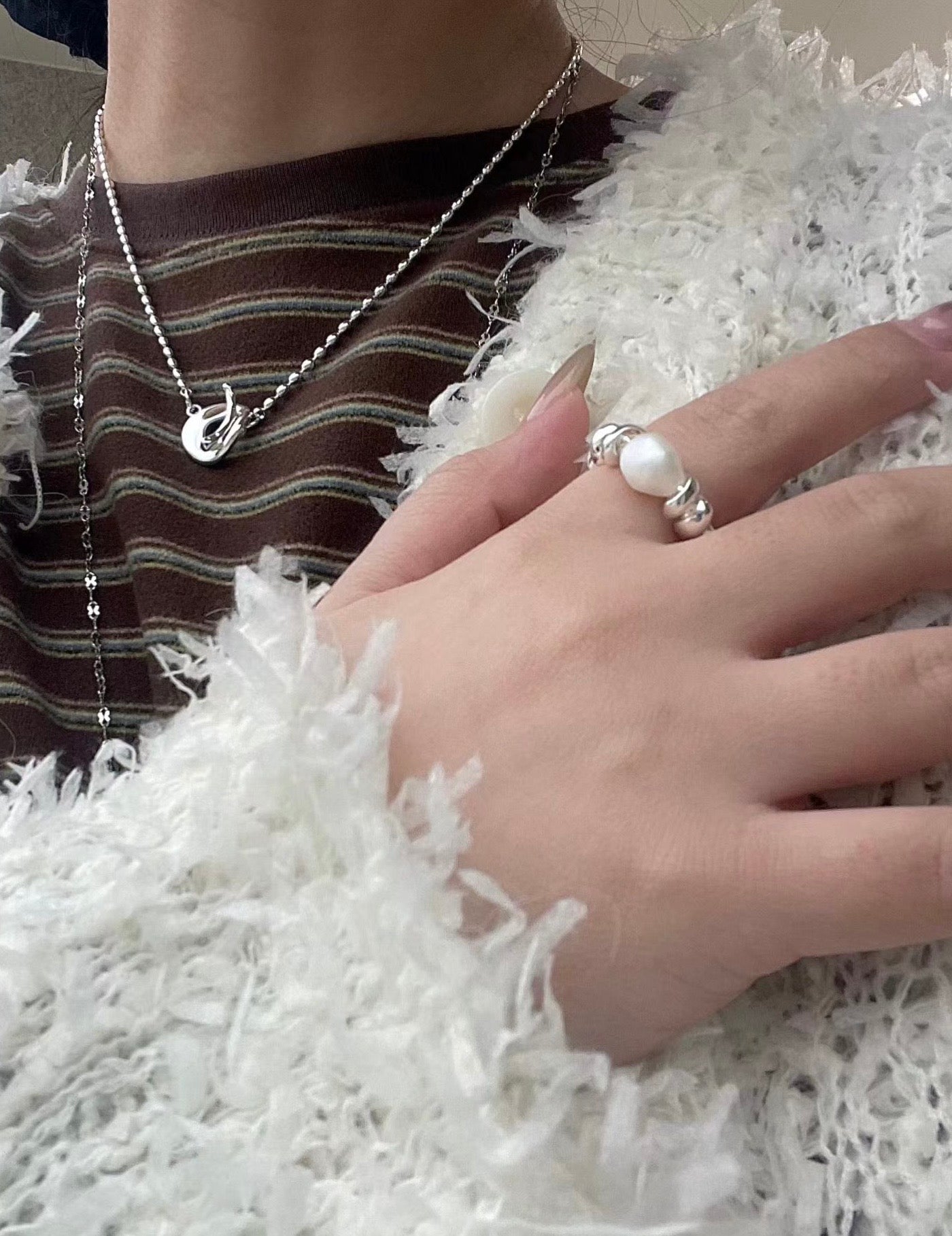 霧面感扭扭珍珠RING