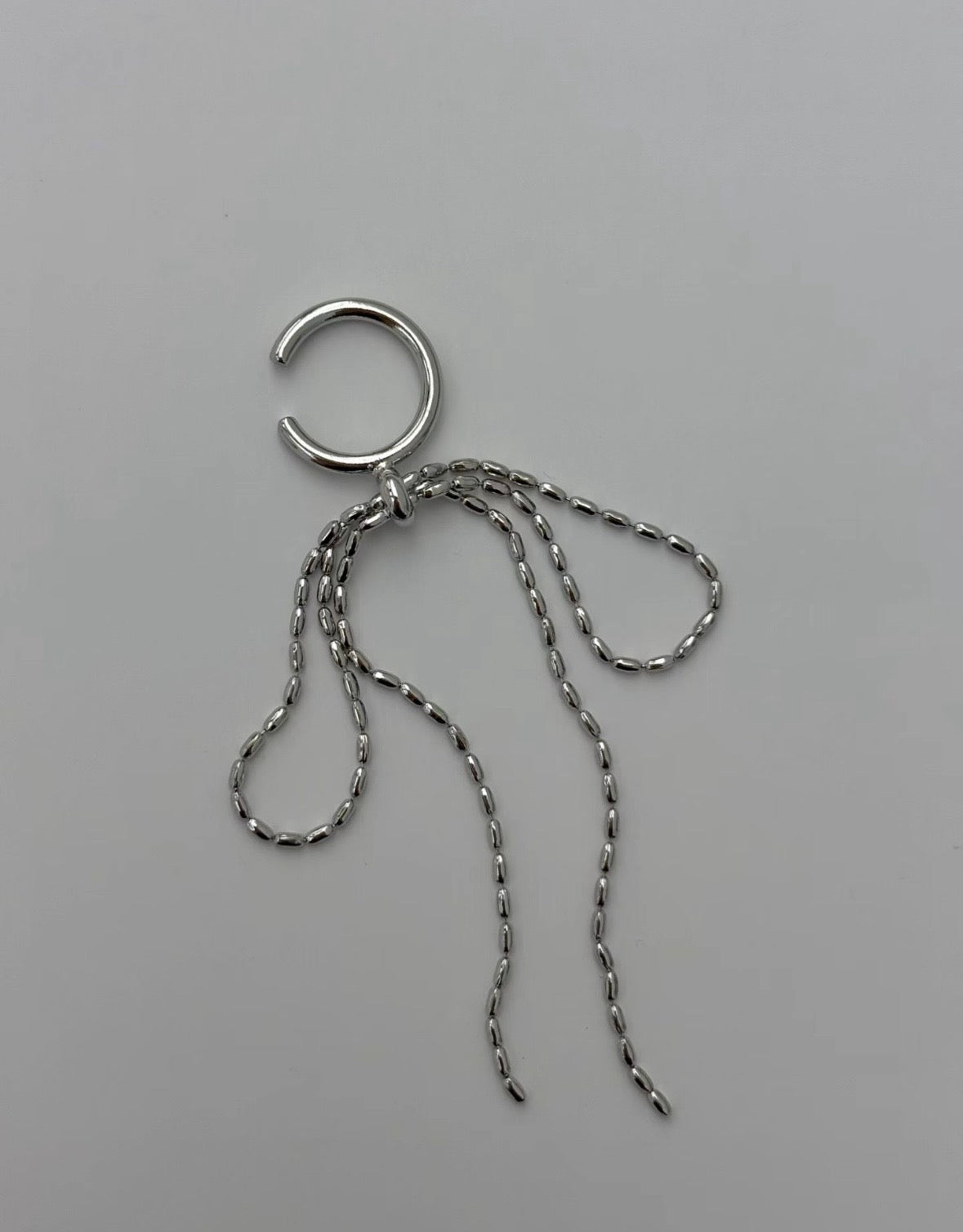 垂墜感蝴蝶結EAR CUFF