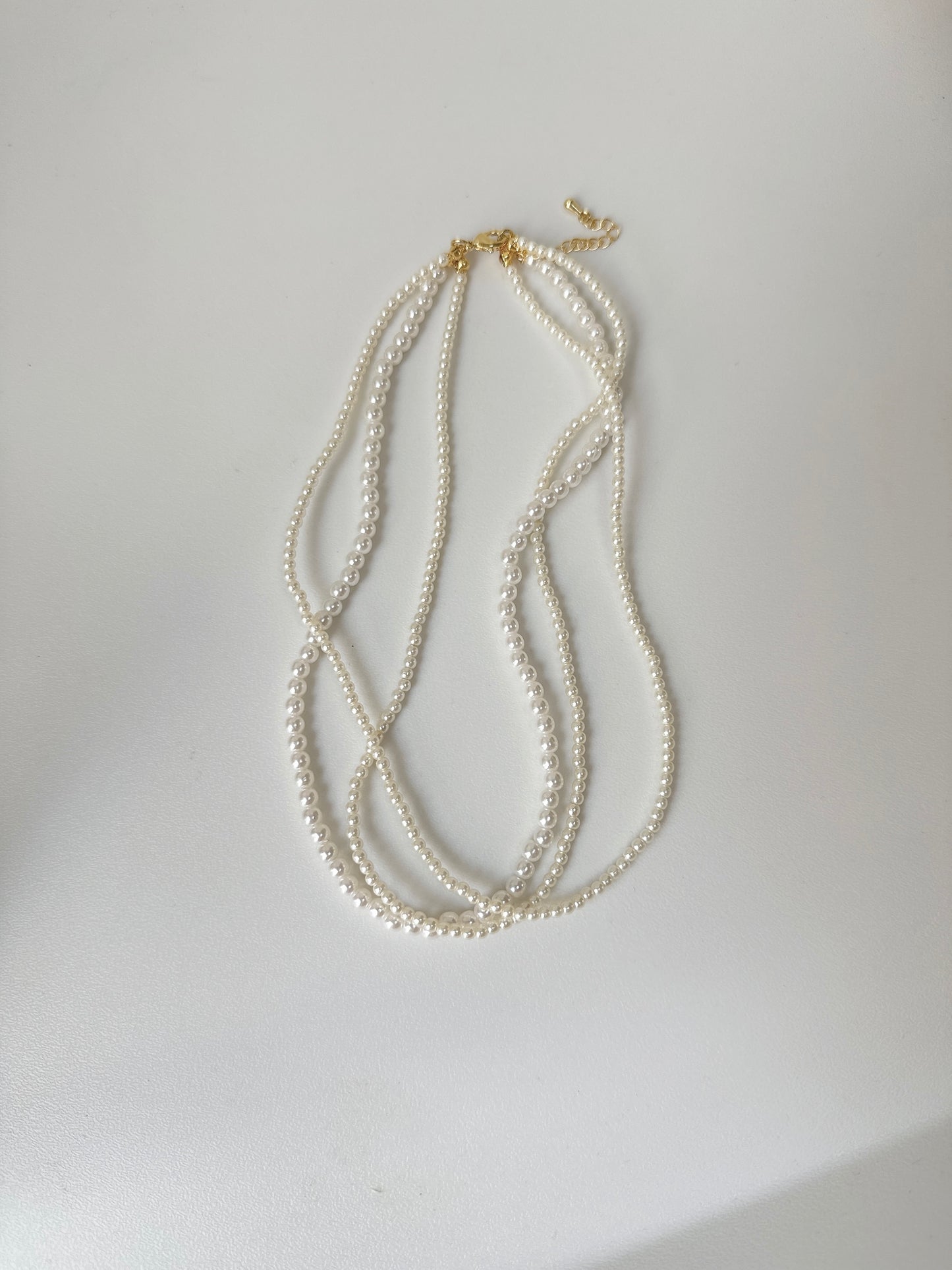 Layer pearl necklace