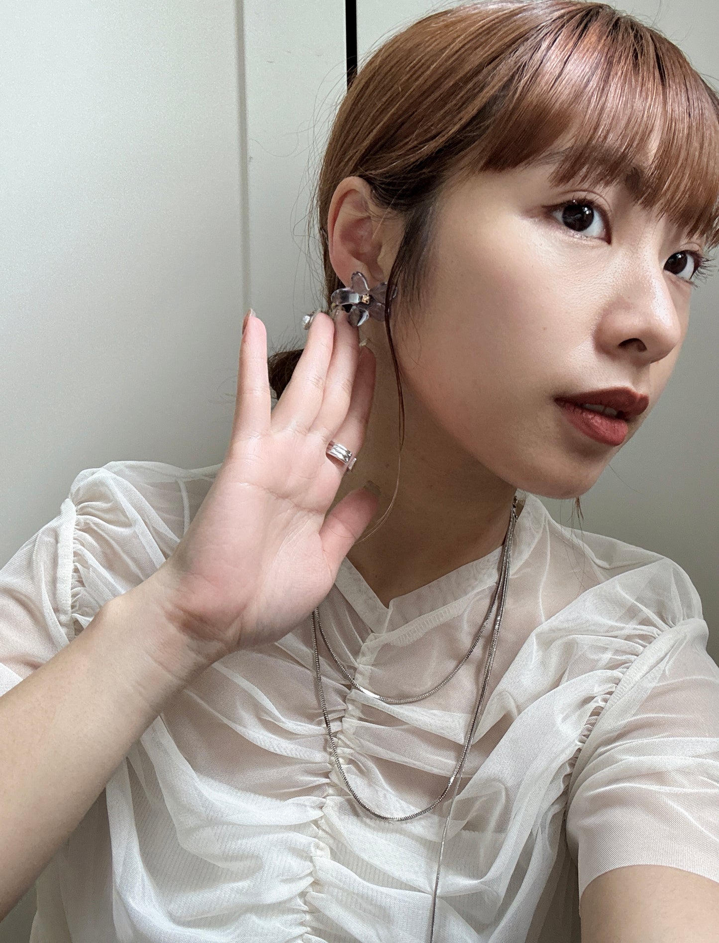 必買～透明感日系小花耳環